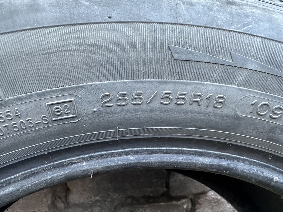 Продам резина зима 255/55/R18