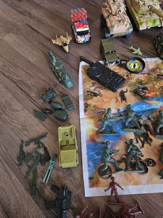 Игра солдатики , танки