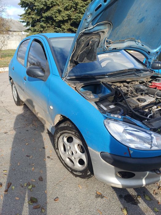Продам Peugeot 206