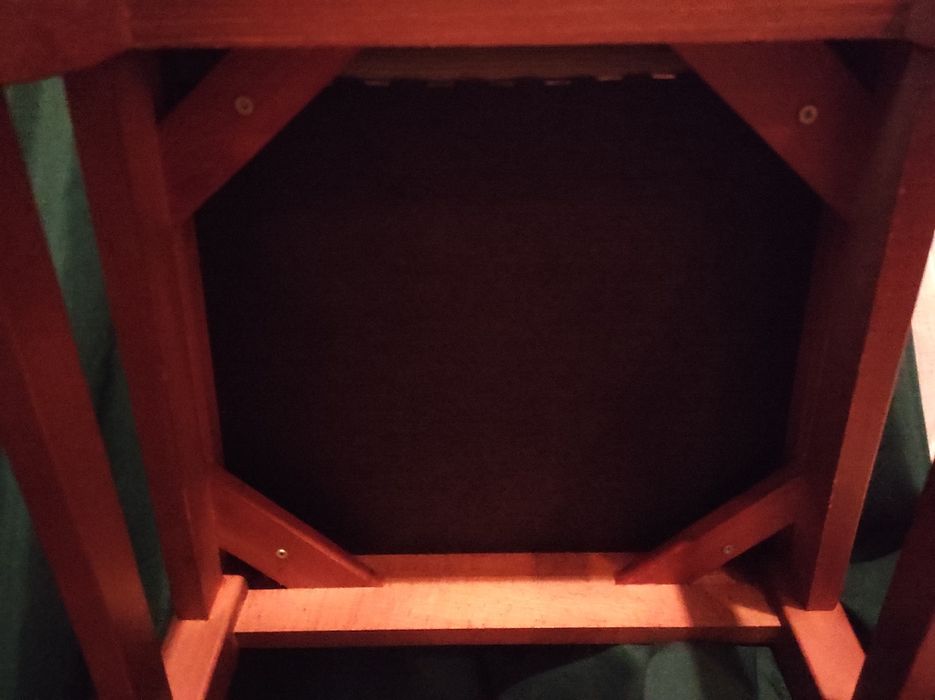 Cadeira madeira maciça para quarto