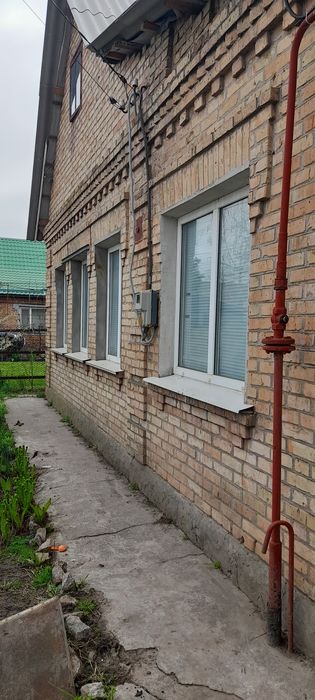 Продам дом в Никополе или обменяю на квартиру.