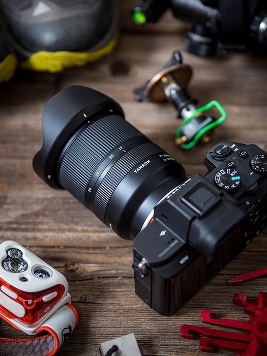 Tamron 17-28mm f2.8 + hoya Cpl Slim