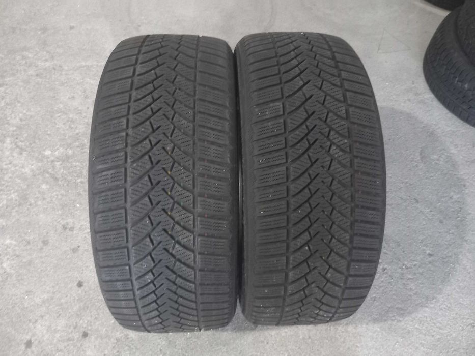 2 pneus 235/45R18 Semperit seminovos