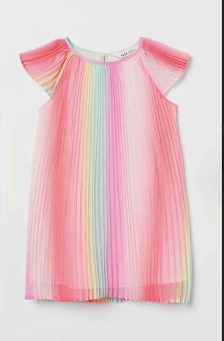 Яскрава сукня  H&M  р.122 з шифону на 6-7 років