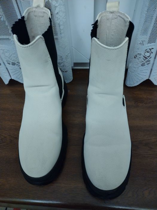 Buty damskie jesienno - zimowe