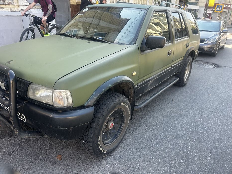 Продам Opel Frontera A