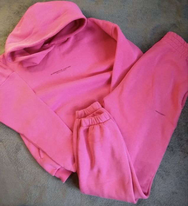 Спортивний костюм