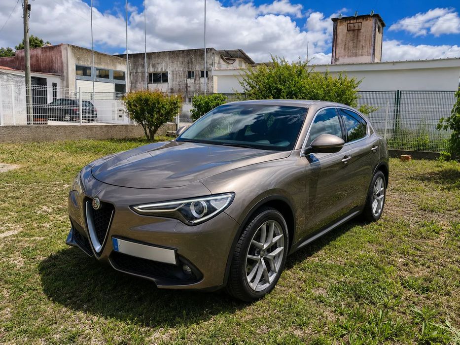 Alfa Romeo Stelvio 2.2 16V AT8-Q4 Executive