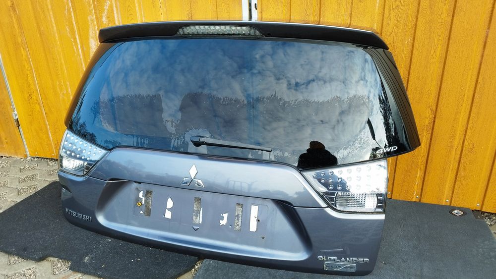Mitsubishi Outlander II Klapa Tylna a39 F-vat