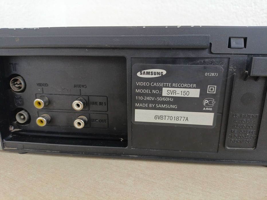 Відеомагнітофон Samsung SVR-150