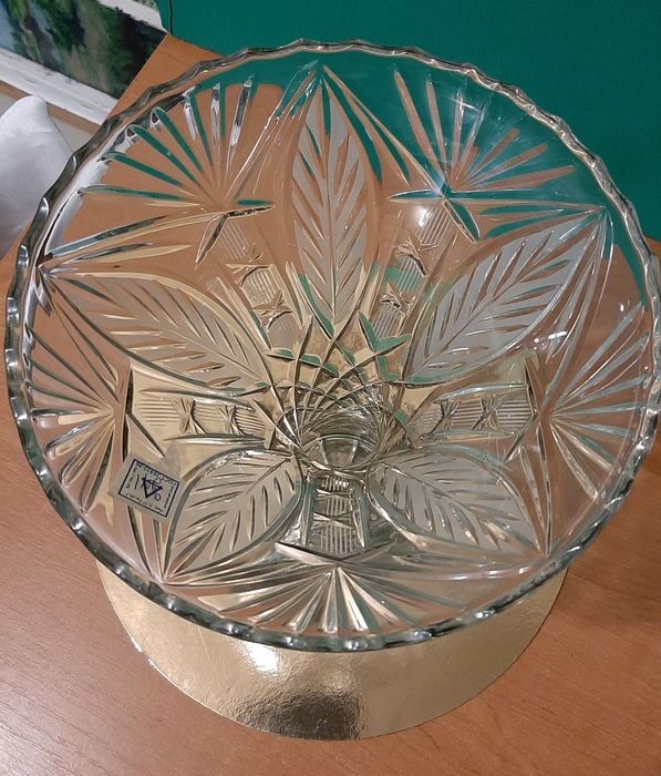 Ваза для цветов хрусталь, стекло