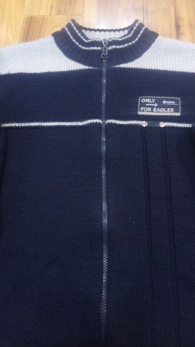 Sweter chłopięcy roz.152