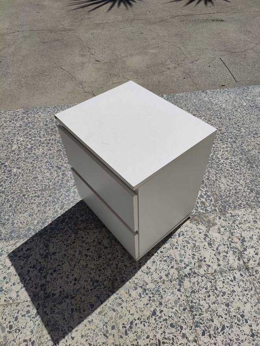 mesa cabeceira ikea