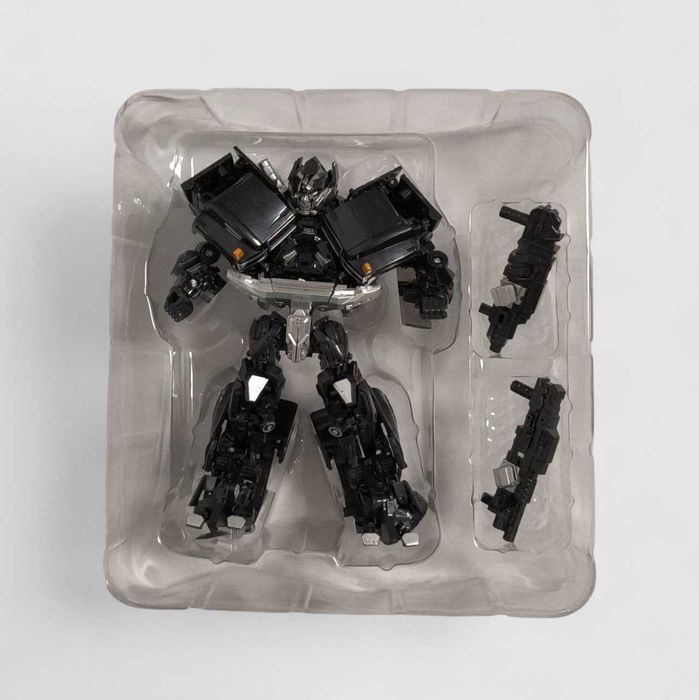 Робот-трансформер Айронхайд Ironhide Weapon Master 17 см чорний