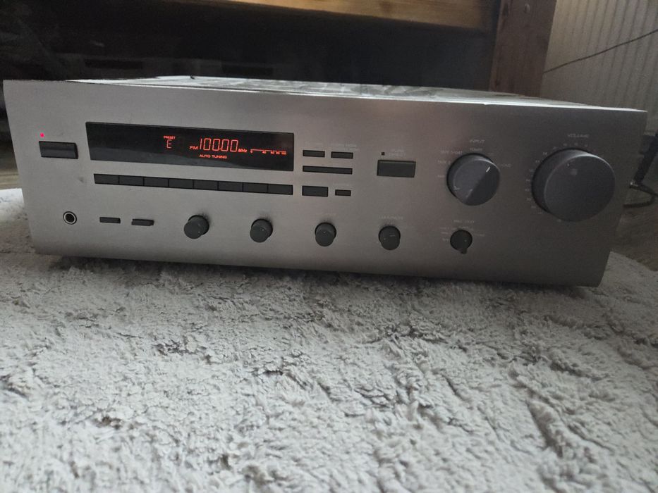 Amplituner yamaha rx-550