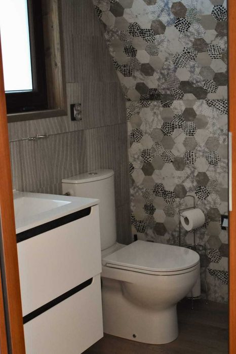 Domki w górach Bieszczady wakacje noclegi widok rzeka wędkowanie