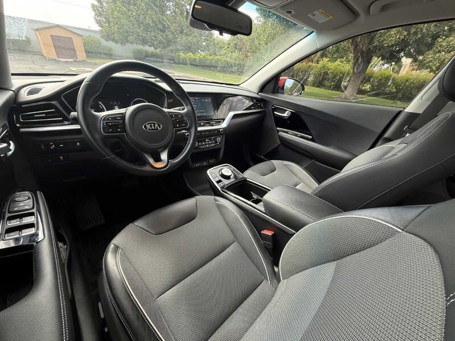 Kia Niro EV EX      2020