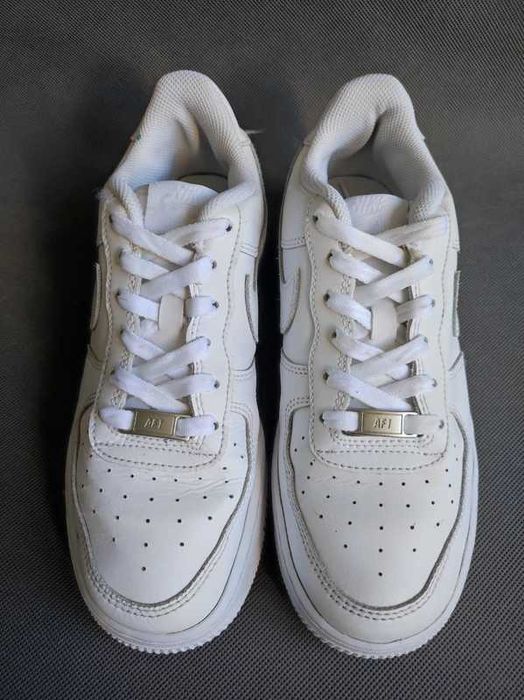 - Nike Air Force 1 LV8 - Sneakersy r. 38,5