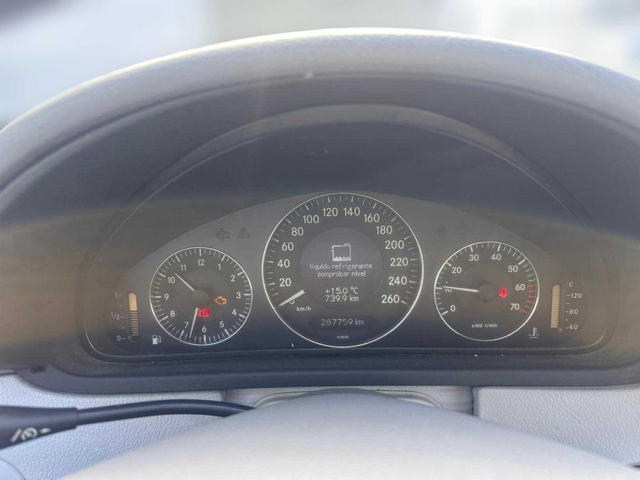 MERCEDES-BENZ (W209) CLK 200 Kompressor Avantgarde de 2002 Salvado