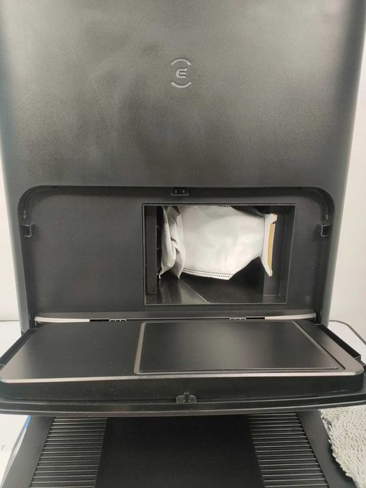 B239 Robot sprzątający Ecovacs T30S PRO OMNI BLACK