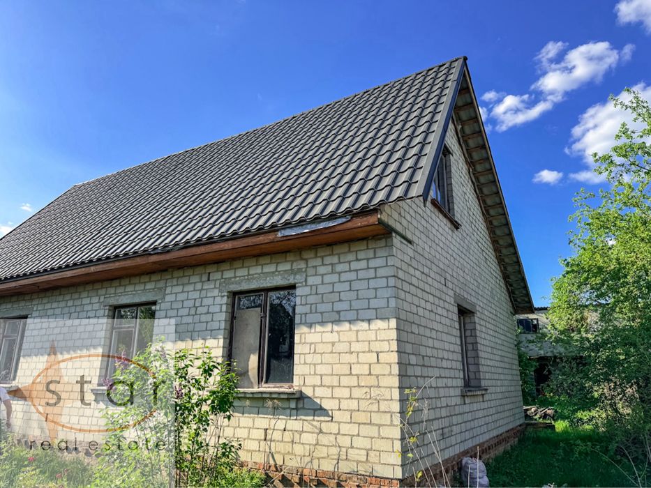 Продаж окремого будинку по вул. Білогірська