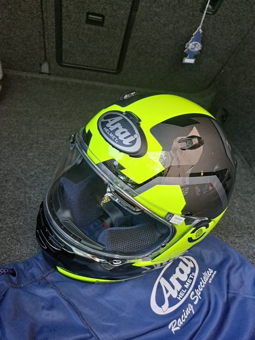 Kask Arai Quantic M