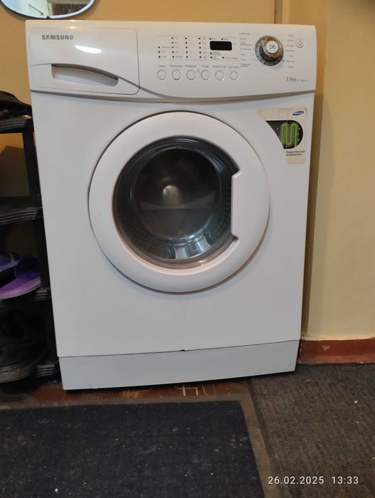 Продам стиральную машину Самсунг на 3,5 кг.