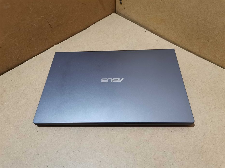 Ноутбук Asus / 14"- FullHD / i3 - 1005G1 / 8 DDR4 / 240 M.2 / 4 год / Хороший Стан