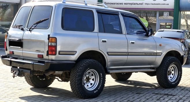 Toyota - LC-80 - LIFT - IRONMAN - 4WD - OFF ROAD