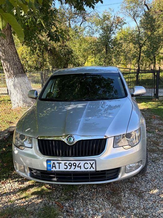 Skoda superb 2012