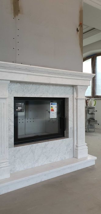 Portal Kominkowy z marmuru lub konglomeratów marmurowych  od producent