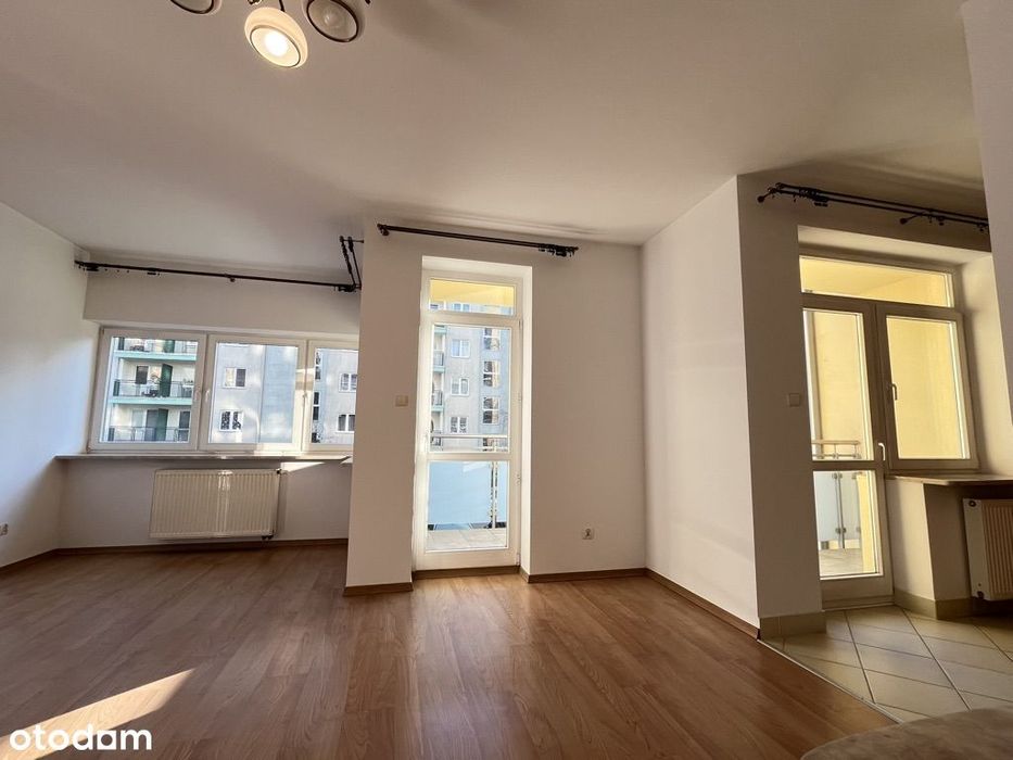 Przestronne 4 pokojowe mieszkanie z garażem na Kabatach