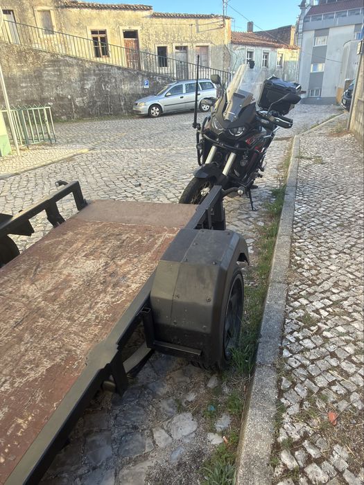 Atrelado rebaixado sem precisar de documento