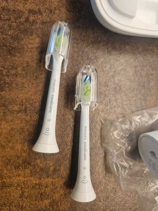 Szczoteczka soniczna Philips model hx9160 2x końcówka i etui