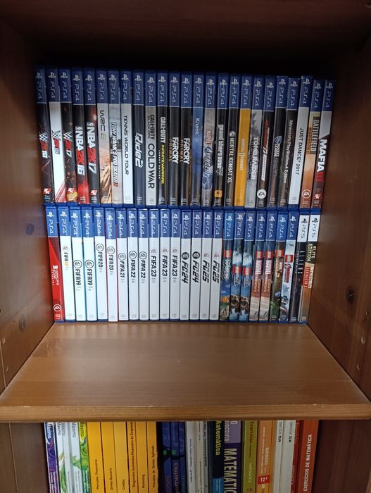 Jogos ps4/ps5 em bom estado