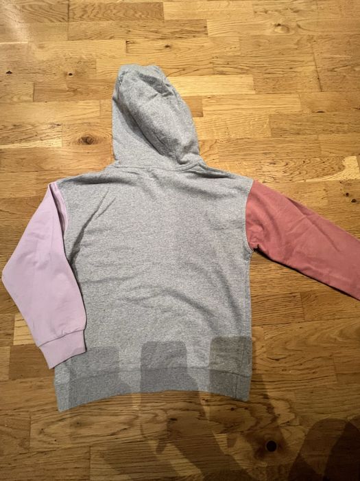 Bluza Sinsay rozm 134 nowa w idealnym stanie