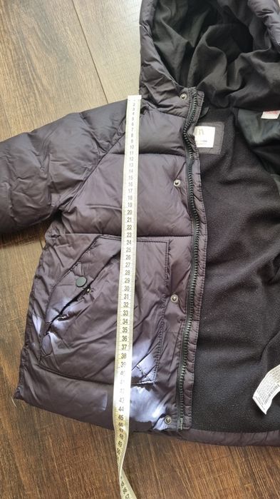 Зимова куртка Zara