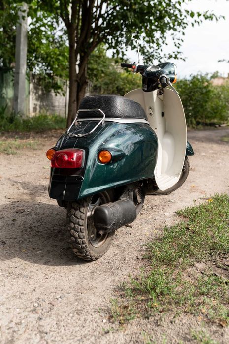 Продаю стильний та надійний скутер Honda Giorno.