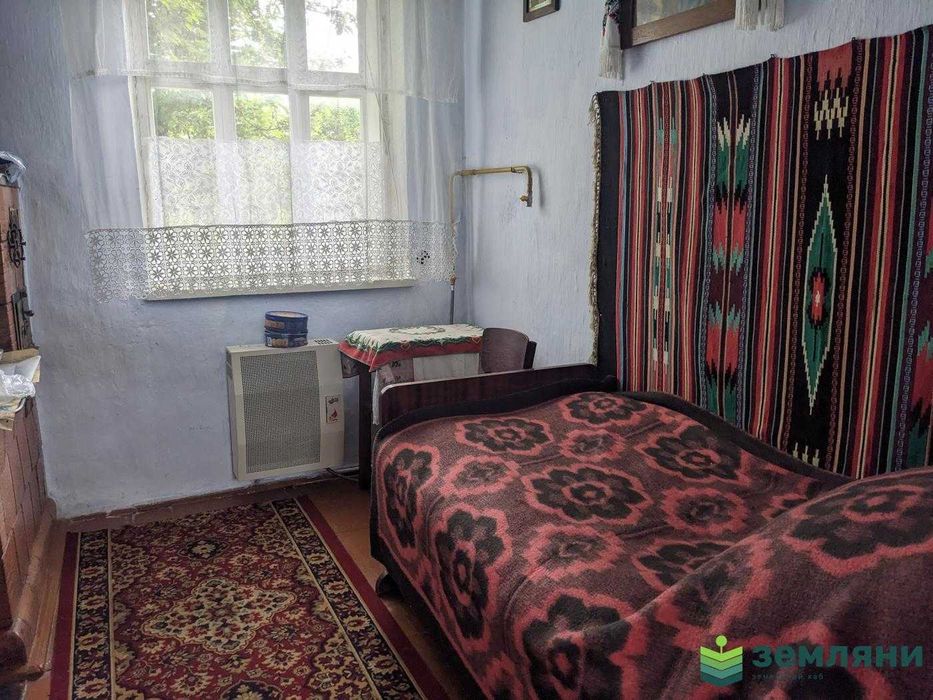 Продається гарний будинок у с. Узин на ділянці 23,42 сот (5)