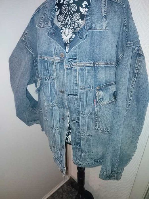 kurtka jeansowa rozm. L firmy Levi's