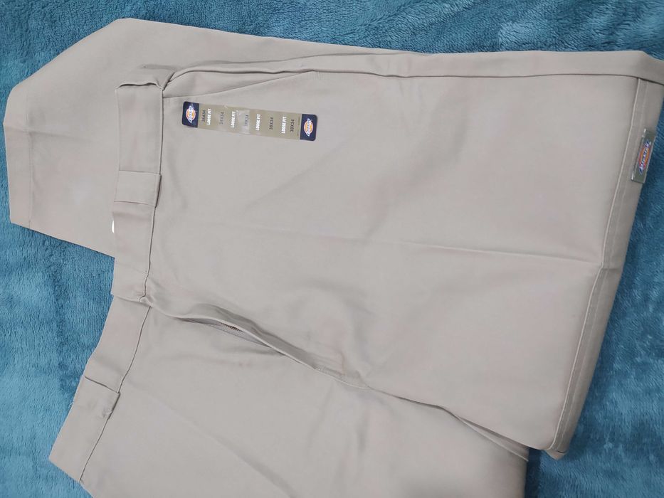 Calcas Dickies novas