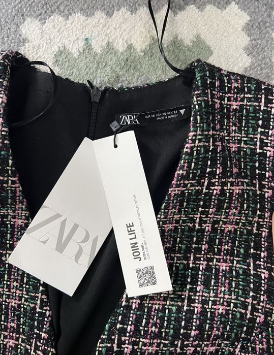 Продам сукні , брендові