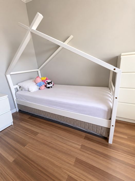 Cama casinha Montessori