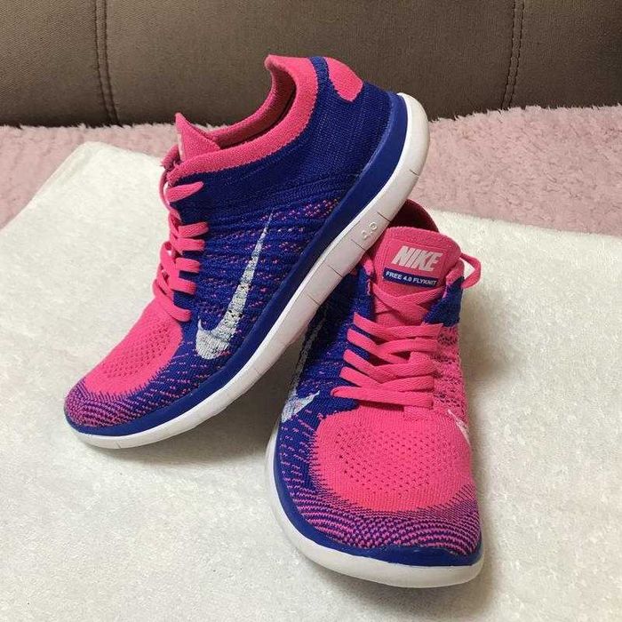 Кросівки Nike для фітнесу