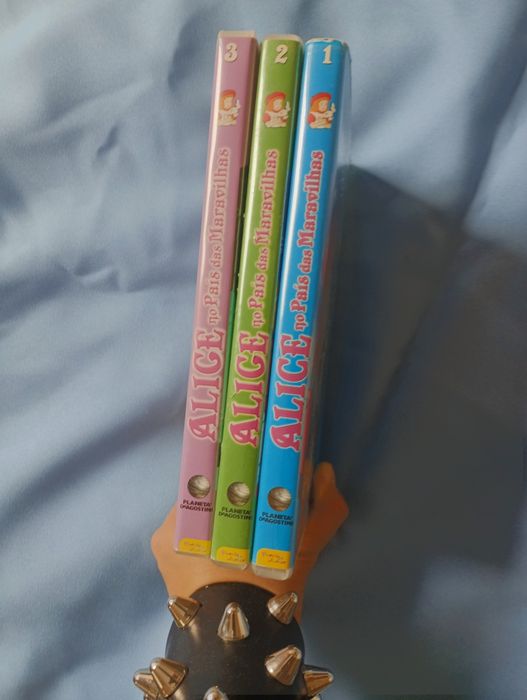 1,2,3 da coleção de DVD's de Alice no País das Maravilhas
