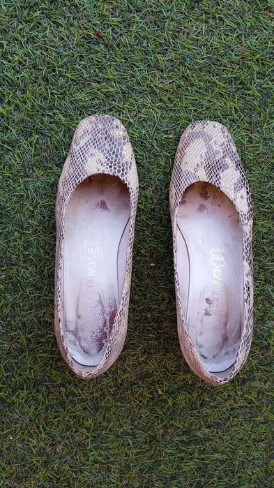 Pantofle damskie, rozmiar 35.