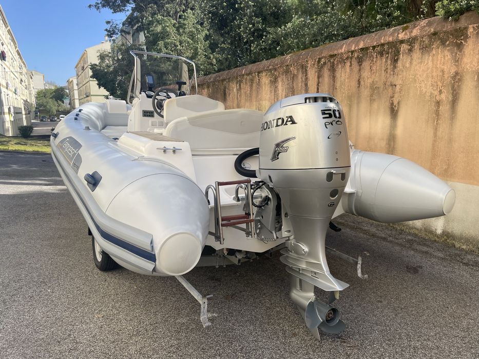 Semi rigido Capelli Tempest 570 + Honda BF 50 Pro(90 HP) excelente est