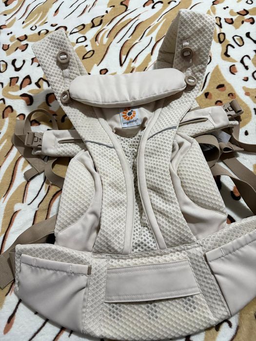 Porta-Bebés Ergobaby Adapt Soft Flex Mesh Natural Beige