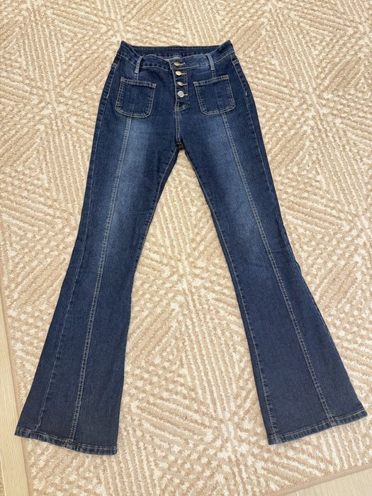 Джинси. Сині. S-M. Кльош