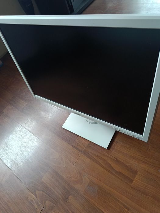 Sprzedam monitor Asus 24 cali